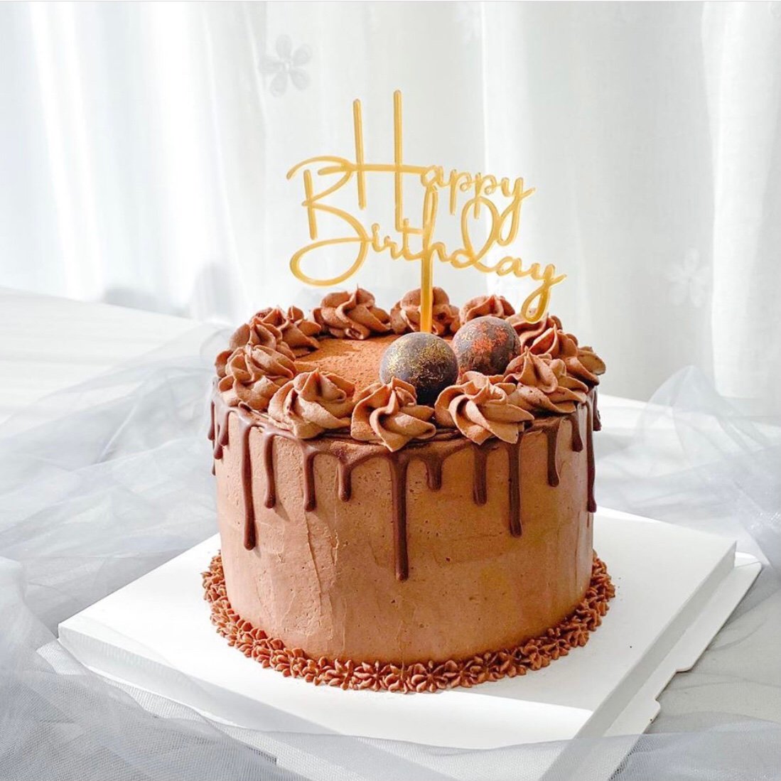 Drip Chocolate cake – amorecakes